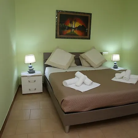 Apartment Rosa Di Maggio *