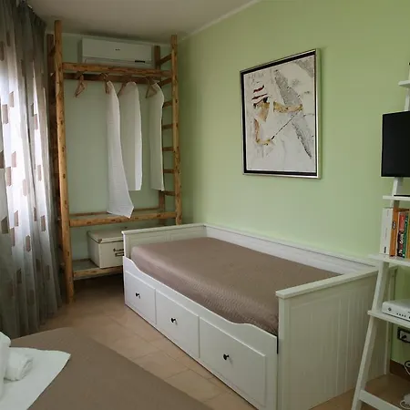 Rosa Di Maggio Apartment *